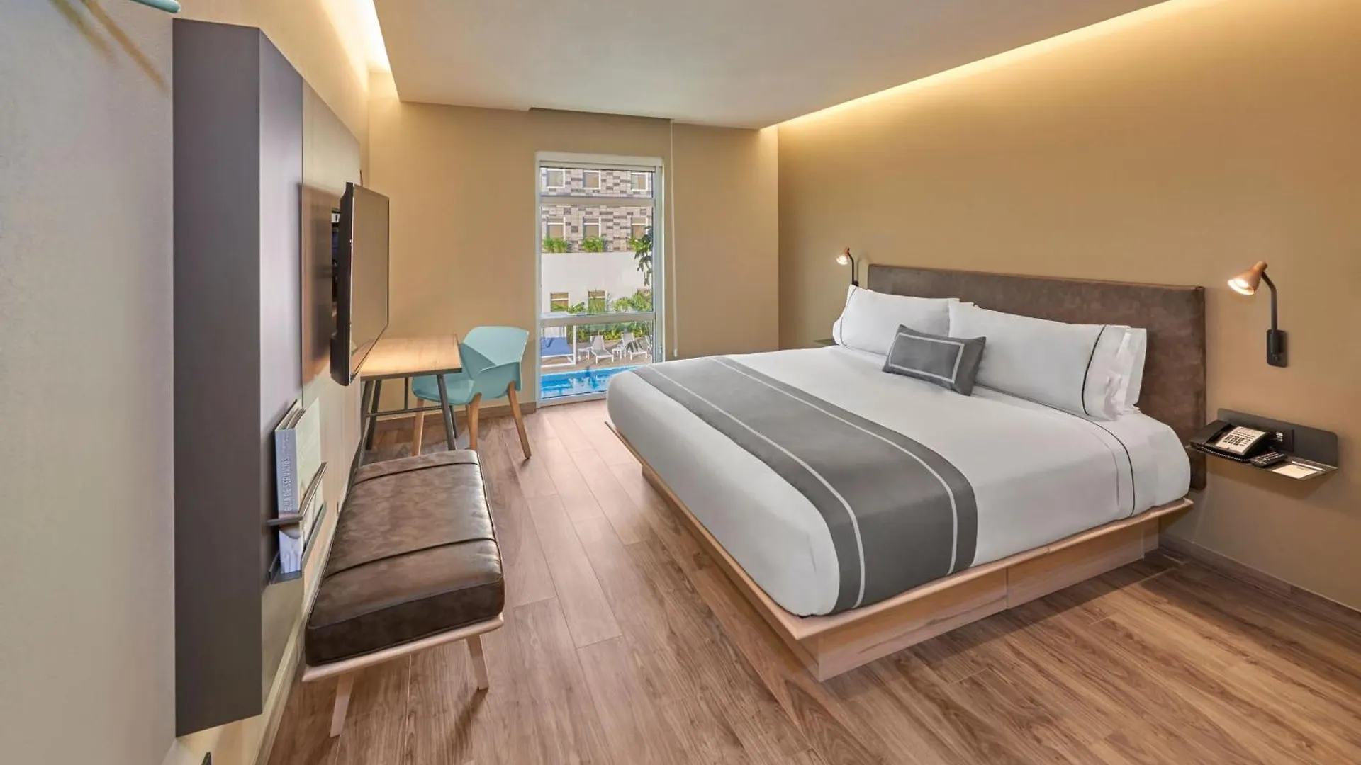 City Express Plus By Marriott Cancun Aeropuerto Riviera Mexico