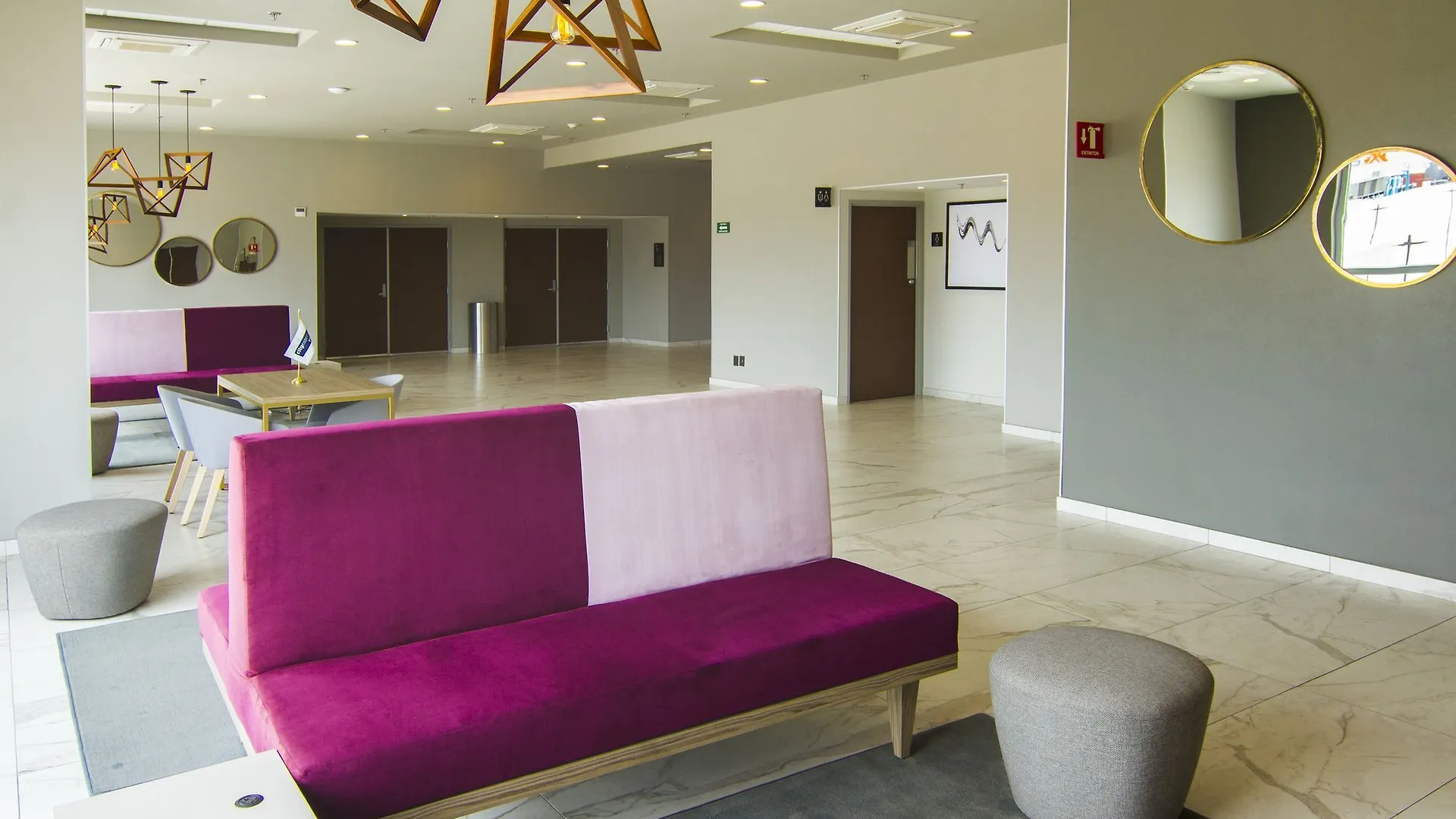 City Express Plus By Marriott Cancun Aeropuerto Riviera