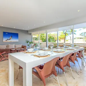 https://magia-by-moskito.allrivieramayahotels.com