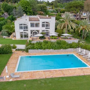 https://villa-st-maxime.fr-provencehotel.com